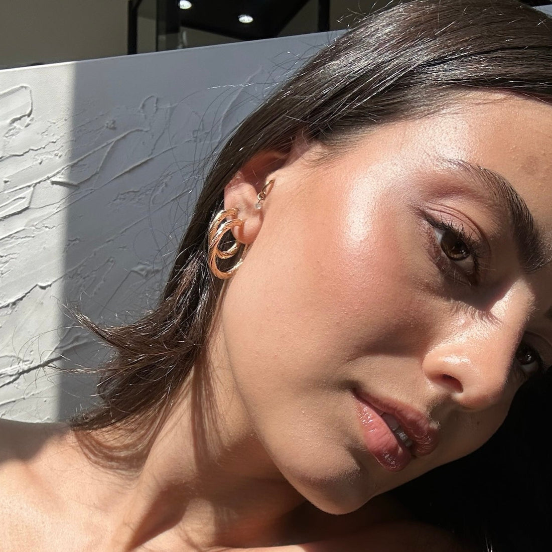 Catalina Pattern Twist Gold Hoop Earrings