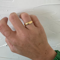 Sapporo Diamond Cut Gold Band