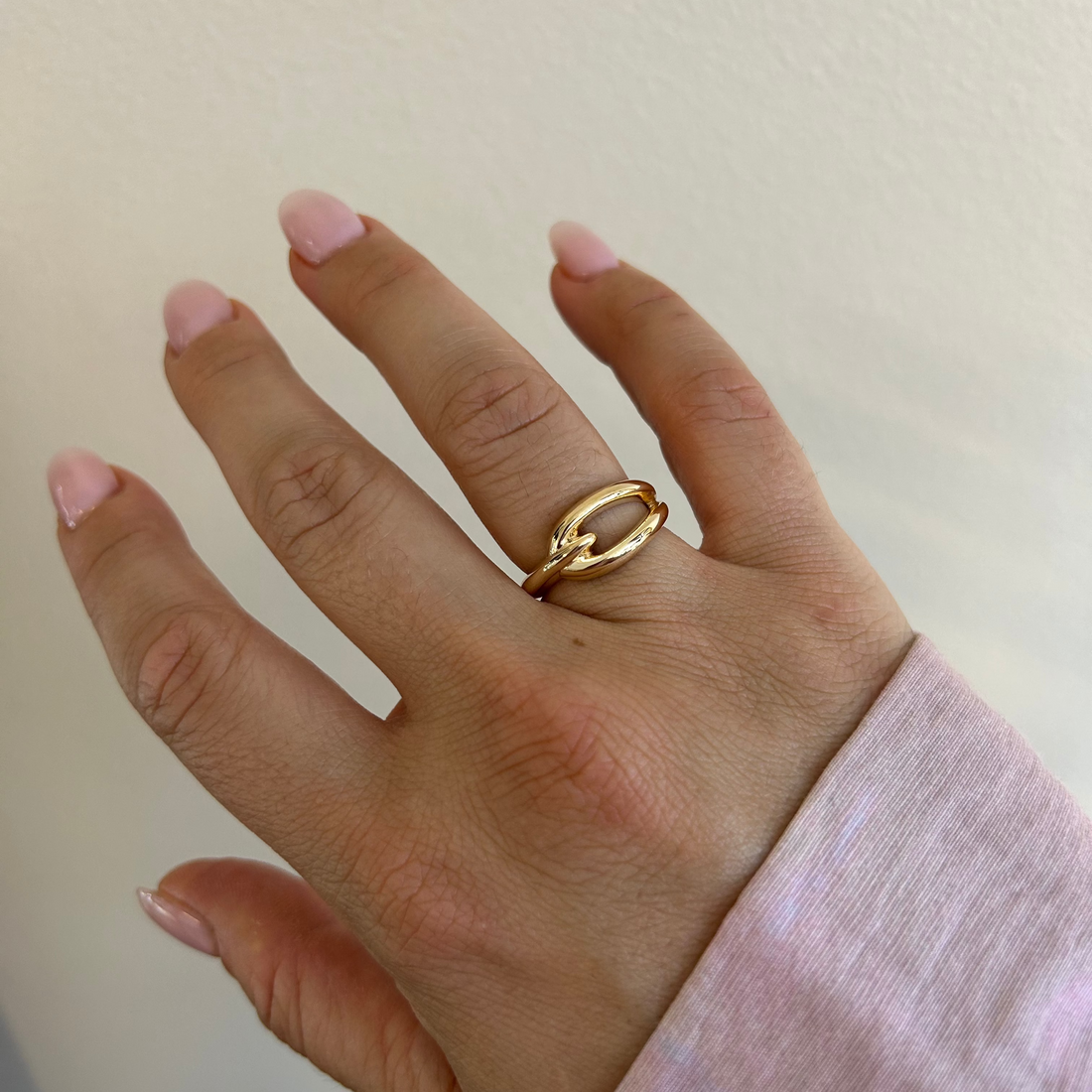 Love Me Knot Gold Ring