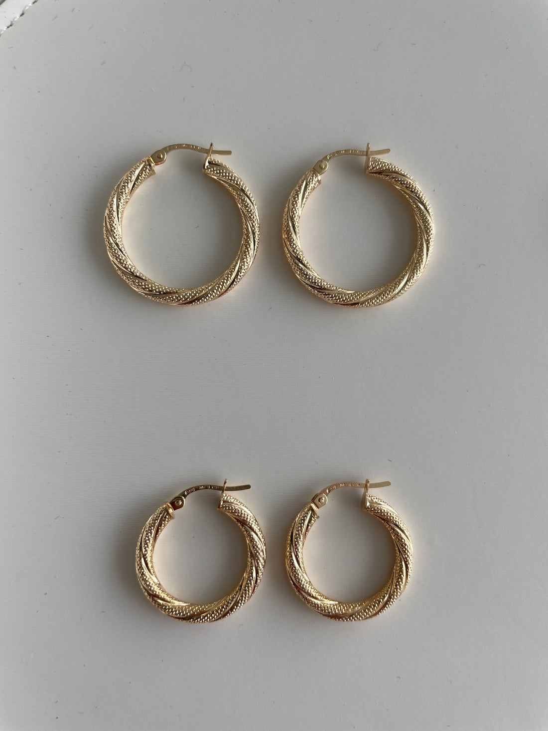 Catalina Pattern Twist Gold Hoop Earrings