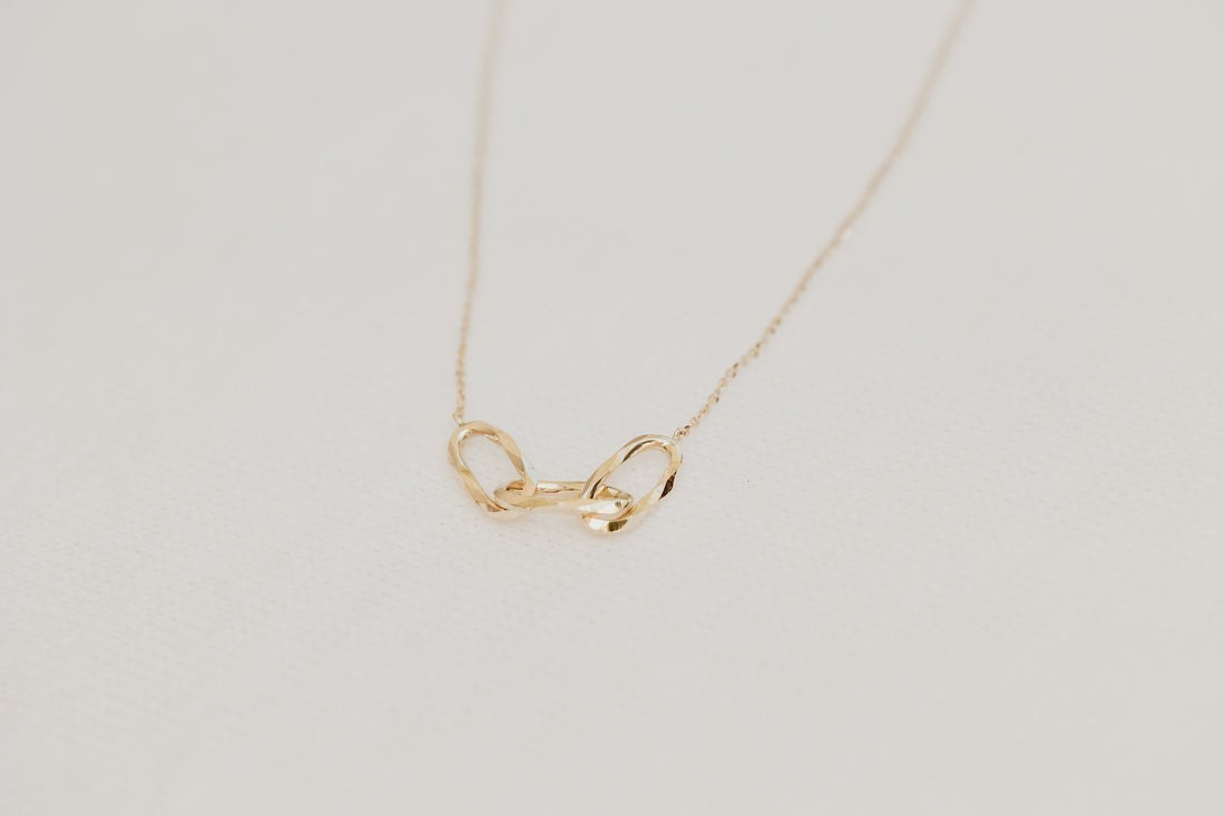 Bari Triple Curb Link Gold Necklace