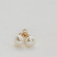 Chloe Button Pearl Gold Studs
