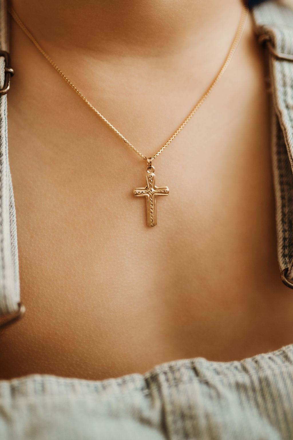 Florence Diamond Facet Gold Cross
