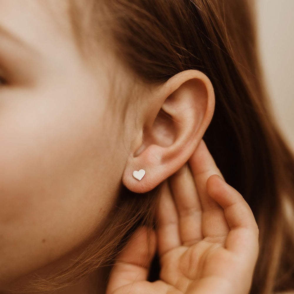 Vida Heart Silver Stud