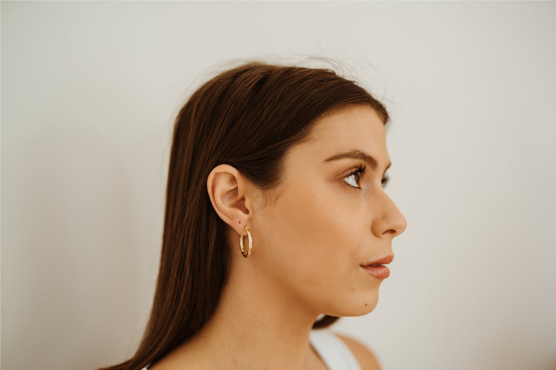 St. Tropez Pattern Tube Gold Hoop