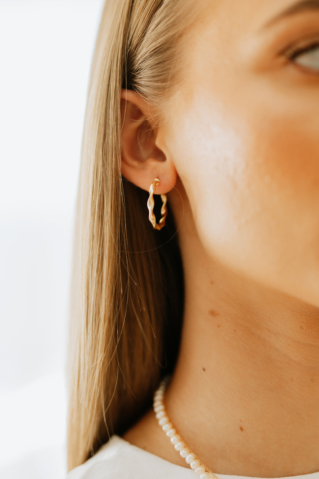Salina Gold Twist Hoops