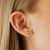 Valencia Single Diamond Crawler Stud