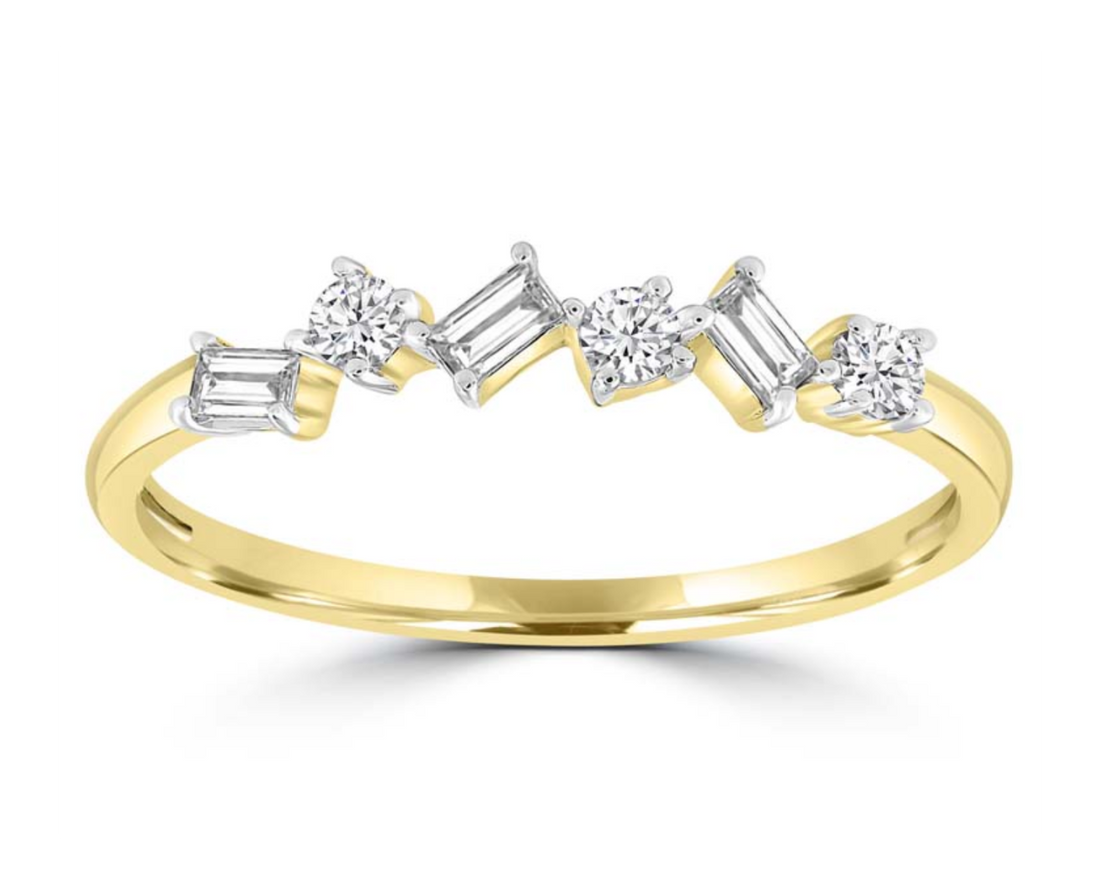 Lyon Asymmetrical Gold Diamond Band