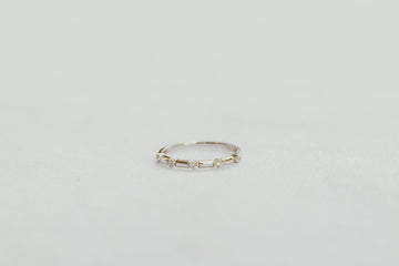 Ithaca 18kt White Gold Spaced Diamond Band