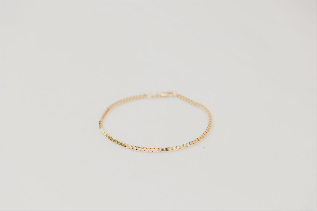 Geneva Venetian Box Gold Bracelet and Necklace
